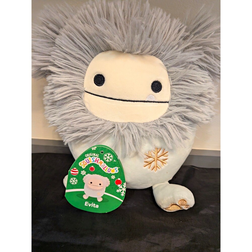 Squishmallows Evita Plush Toy - Gray/White Snowflake, MPN 02269